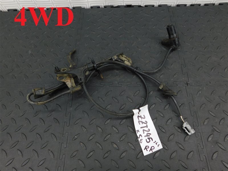 Датчик abs TOYOTA PREMIO ZZT245-0025649 1ZZ-FE 2004 задний правый (б/у)
