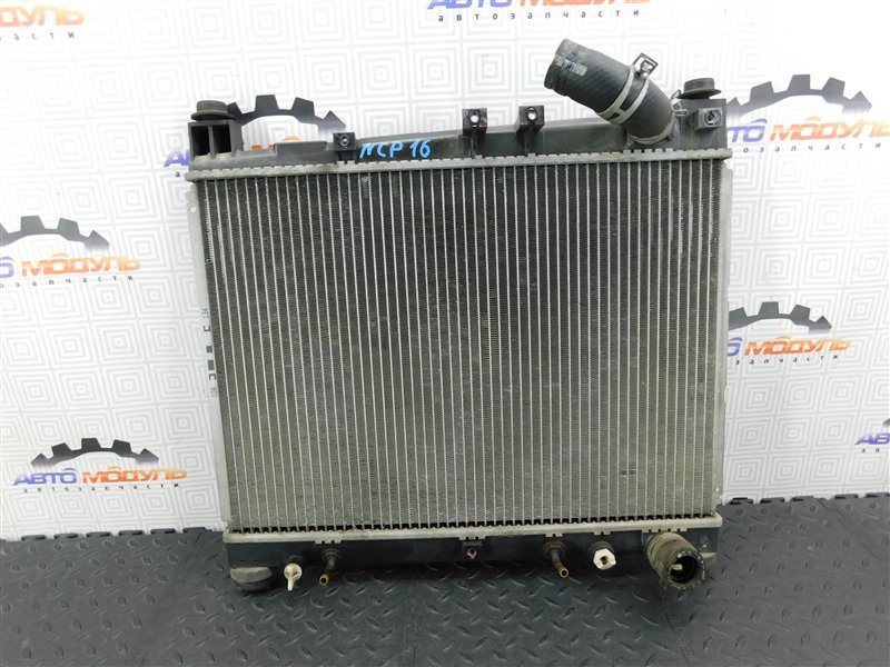 Радиатор основной TOYOTA PLATZ NCP16 2NZ-FE (б/у)