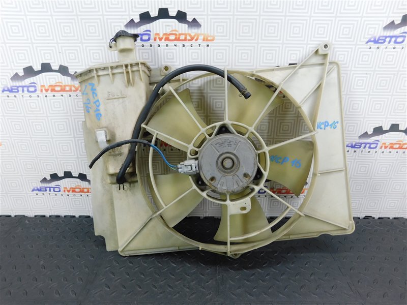 Диффузор радиатора TOYOTA PLATZ NCP16 2NZ-FE (б/у)