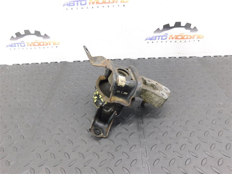 Подушка двигателя TOYOTA COROLLA NZE121-3127463 1NZ-FE 2002 правая (б/у)