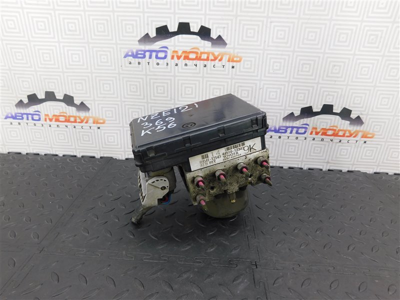 Блок ABS TOYOTA COROLLA SPACIO NZE121-3303240 1NZ-FE 2005 (б/у)
