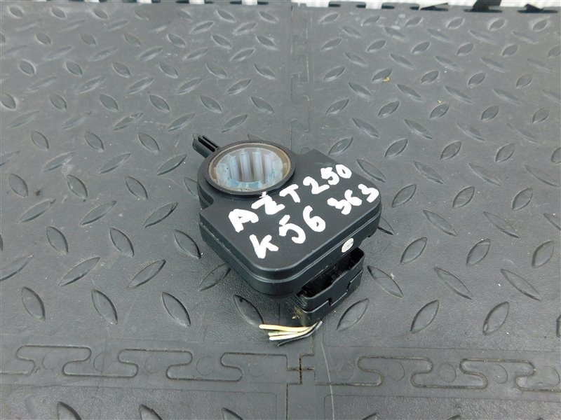Датчик положения руля TOYOTA AVENSIS AZT250-0038192 1AZ-FSE 2006 (б/у)