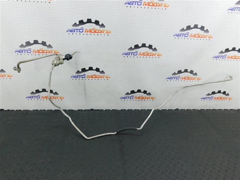 Трубки кондиционера TOYOTA COROLLA NZE121-3127463 1NZ-FE 2002 (б/у)