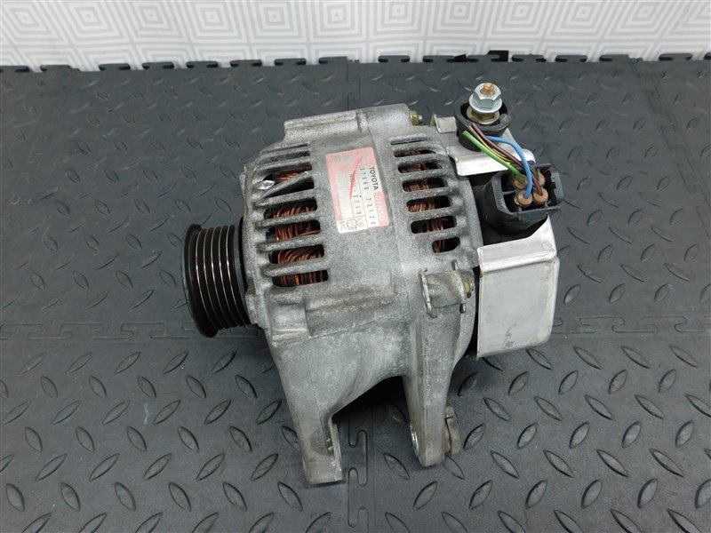 Генератор TOYOTA PREMIO ZZT245-0025649 1ZZ-FE 2004 (б/у)