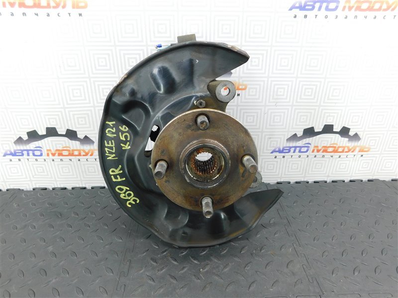Ступица TOYOTA COROLLA SPACIO NZE121-3303240 1NZ-FE 2005 передняя правая (б/у)