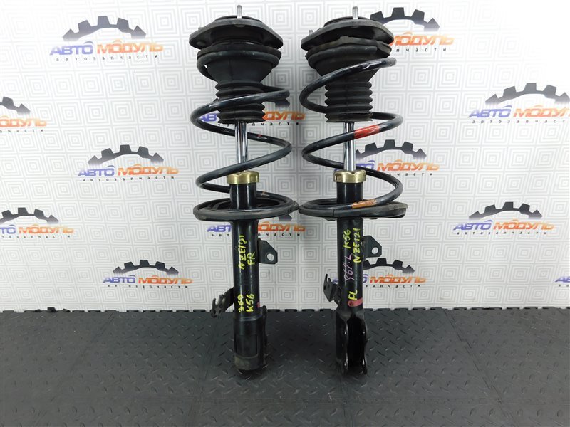 Стойка TOYOTA COROLLA SPACIO NZE121-3303240 1NZ-FE 2005 передняя правая (б/у)