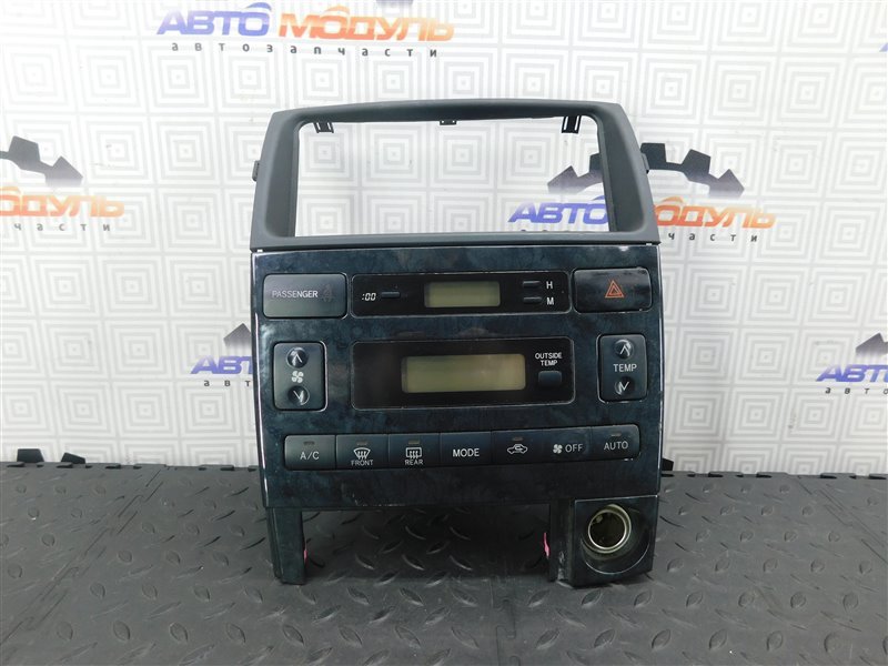 Блок управления климат-контролем TOYOTA COROLLA SPACIO NZE121-3303240 1NZ-FE 2005 (б/у)