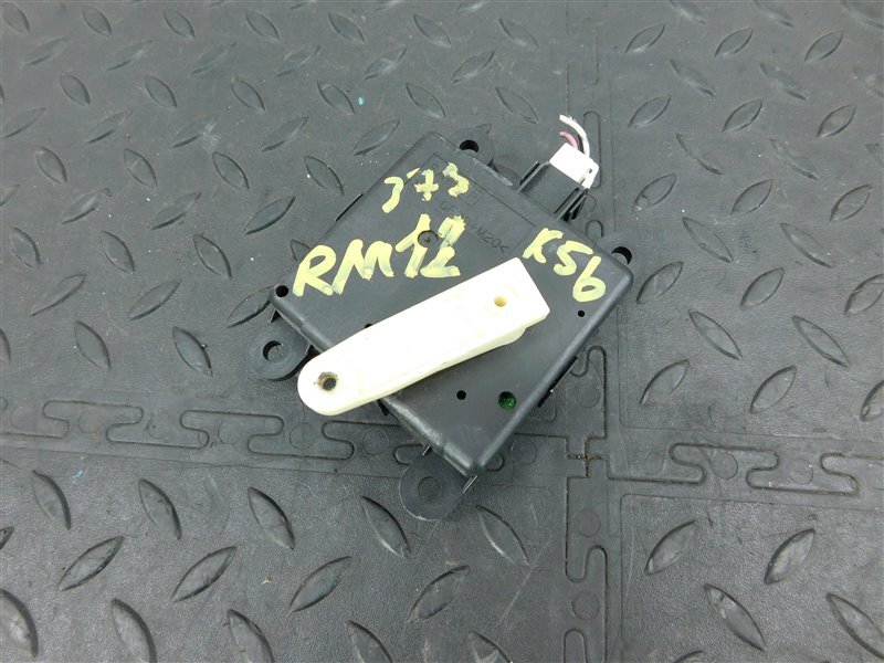 Сервопривод заслонок печки NISSAN LIBERTY RM12-135776 QR20-DE 2004 (б/у)