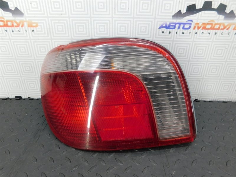 Стоп TOYOTA VITZ SCP10-3247238 1SZ-FE 2001 задний левый (б/у)