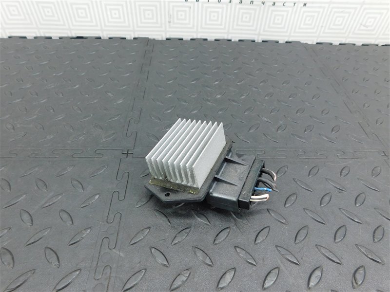 Реостат печки TOYOTA COROLLA NZE121-3127463 1NZ-FE 2002 (б/у)