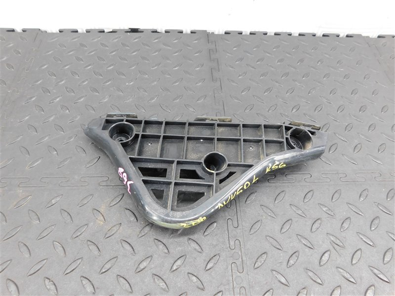 Крепление бампера TOYOTA CAMRY AVV50-1016705 2AR-FXE 2012 переднее левое (б/у)