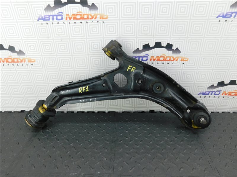 Рычаг HONDA STEPWGN RF1 B20B передний правый (б/у)