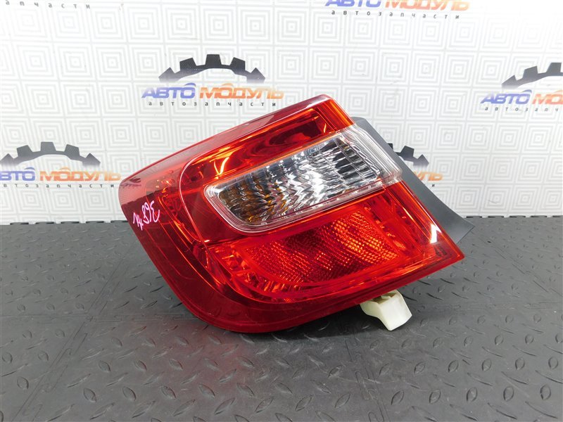 Стоп TOYOTA CAMRY AVV50-1016705 2AR-FXE 2012 задний левый (б/у)