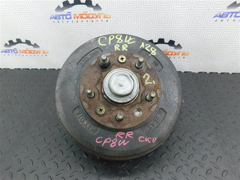 Ступица MAZDA PREMACY CP8W задняя правая (б/у)