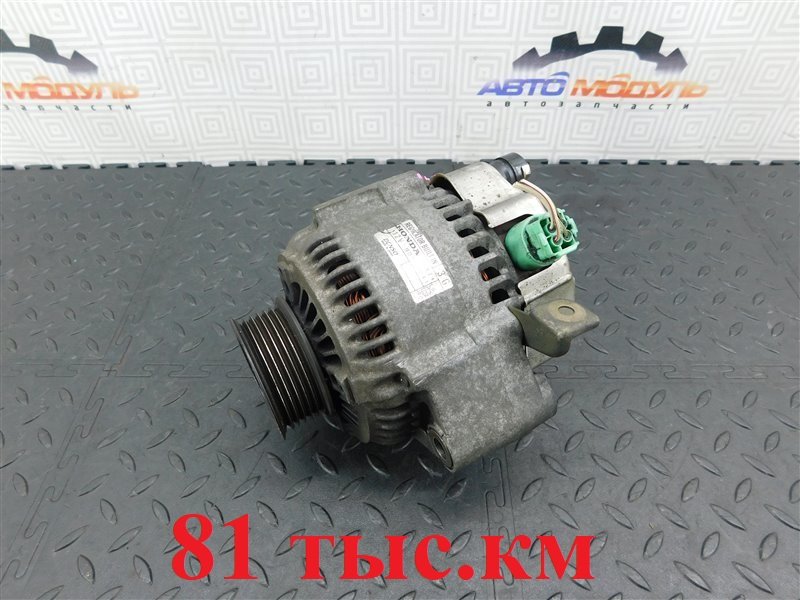 Генератор HONDA STREAM RN1 D17A (б/у)