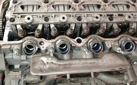 Двигатель HONDA STREAM RN6 R18A (б/у)