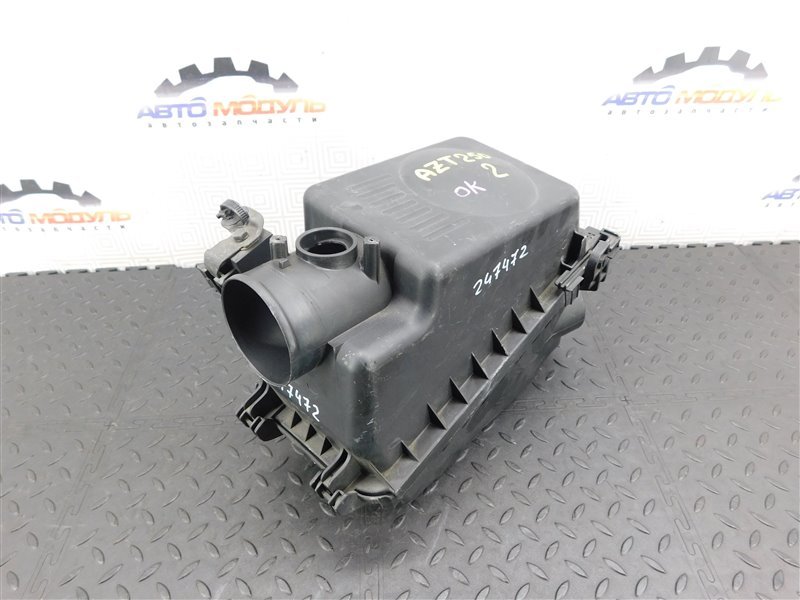Корпус воздушного фильтра TOYOTA AVENSIS AZT250 1AZ-FSE (б/у)