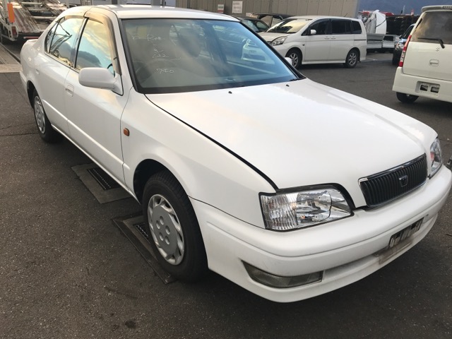 Автомобиль TOYOTA VISTA SV40-0129740 4S-FE 1997 года в разбор