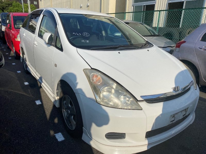 Автомобиль TOYOTA WISH ZNE10-0053918 1ZZ-FE 2003 года в разбор