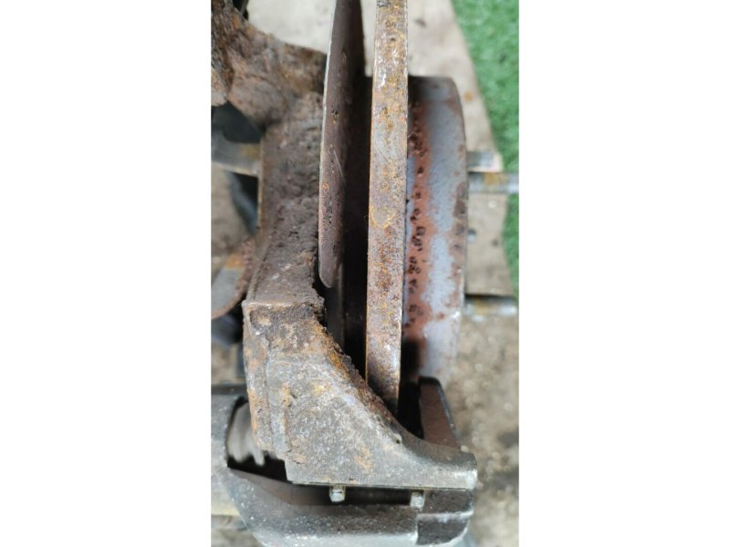 Ступица задняя правая FORD EXPLORER U251