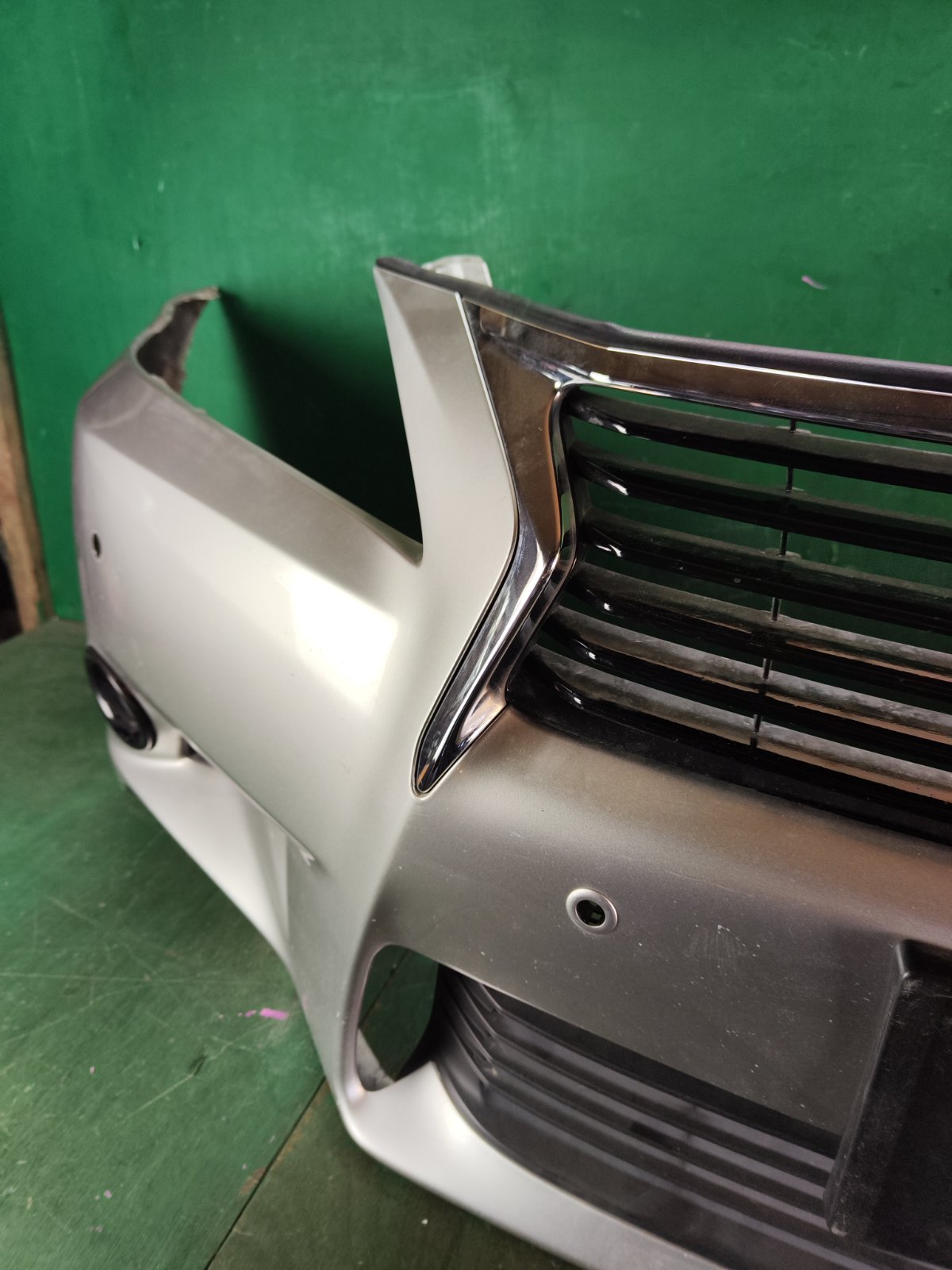 Бампер передний GS250 GRL11