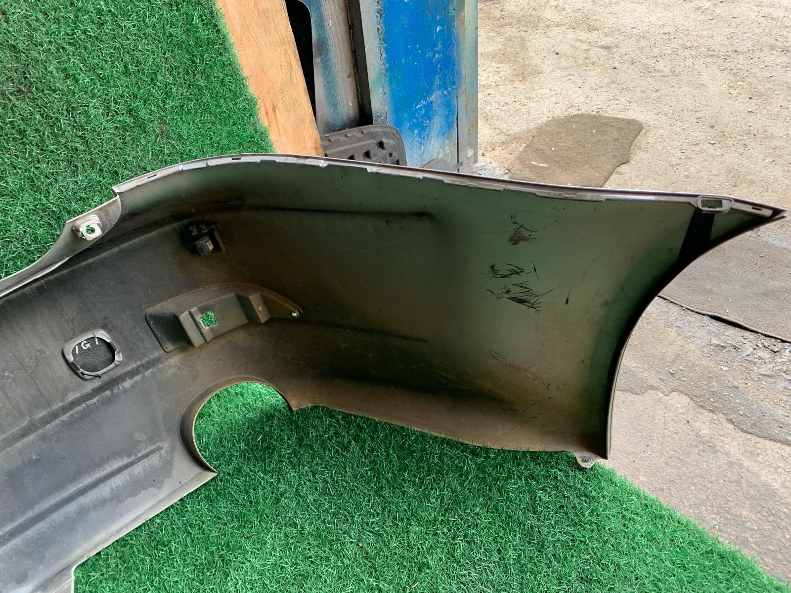 Бампер задний IS250 GSE25