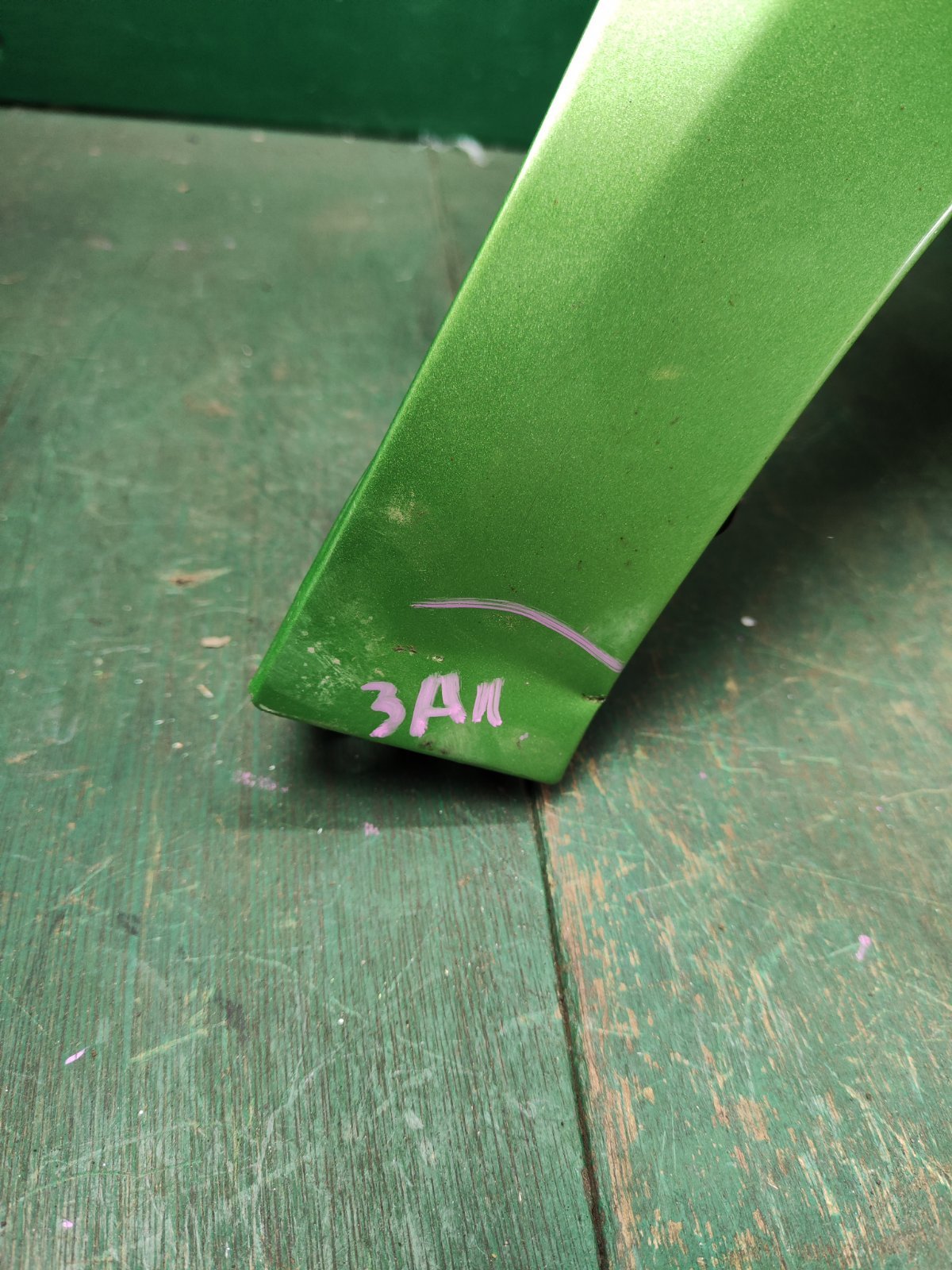 Крыло переднее правое A1 2012 8X