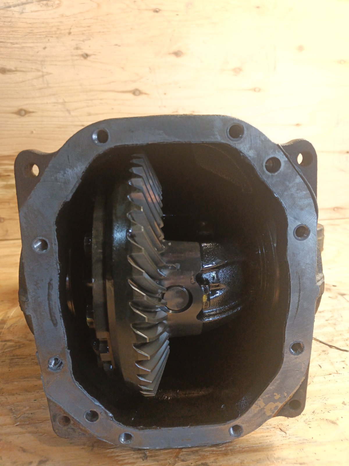 Редуктор задний LS460L USF41 1UR-FSE Редуктор задний LS460L USF41 1UR-FSE