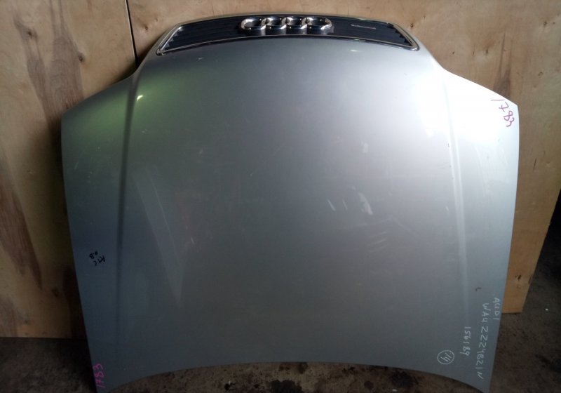 Капот Audi A6 C5 1997 (б/у) Капот Audi A6 C5 1997 (б/у)