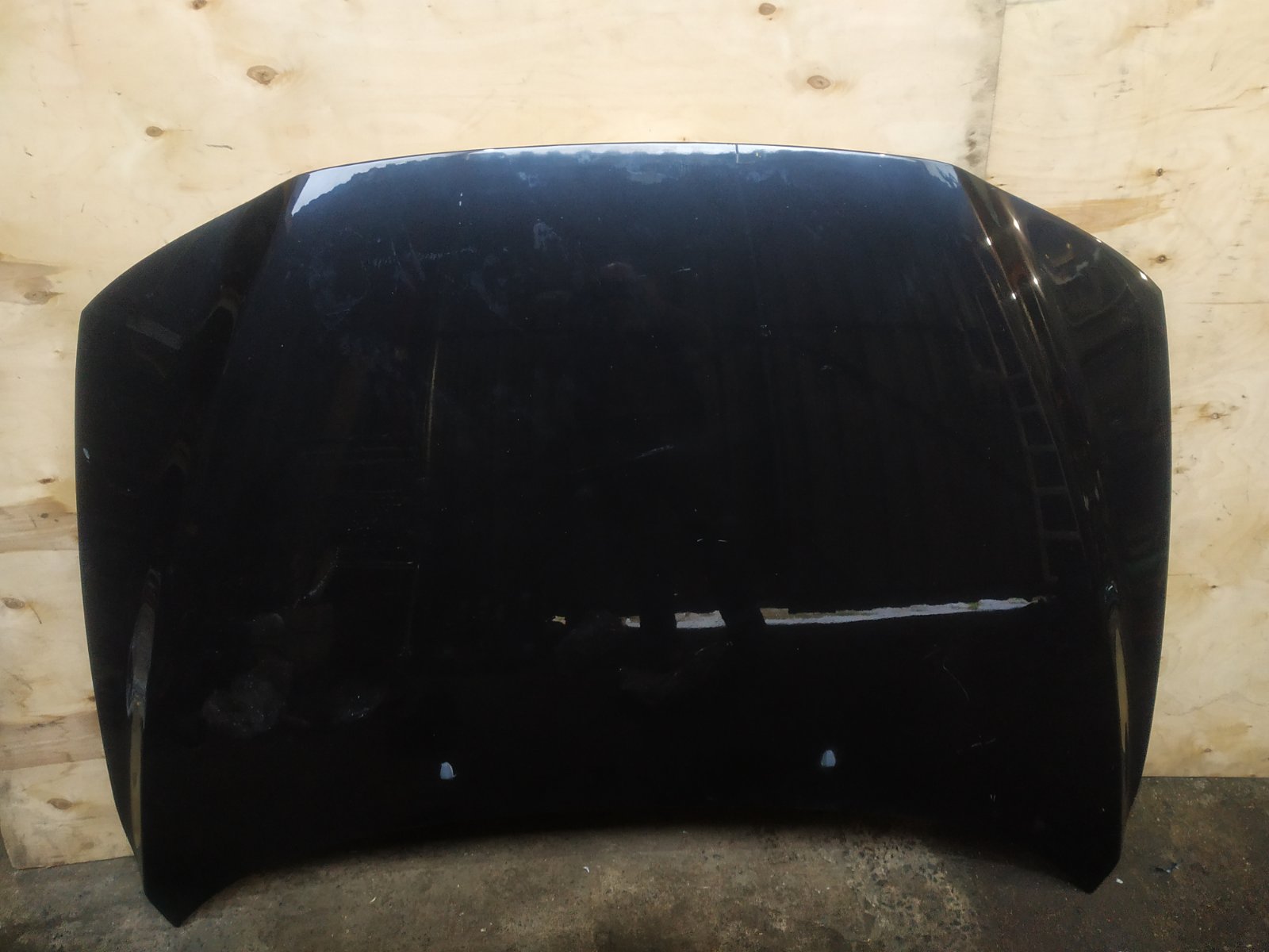 Капот Volvo S60 1 2000 (б/у) Капот Volvo S60 1 2000 (б/у)