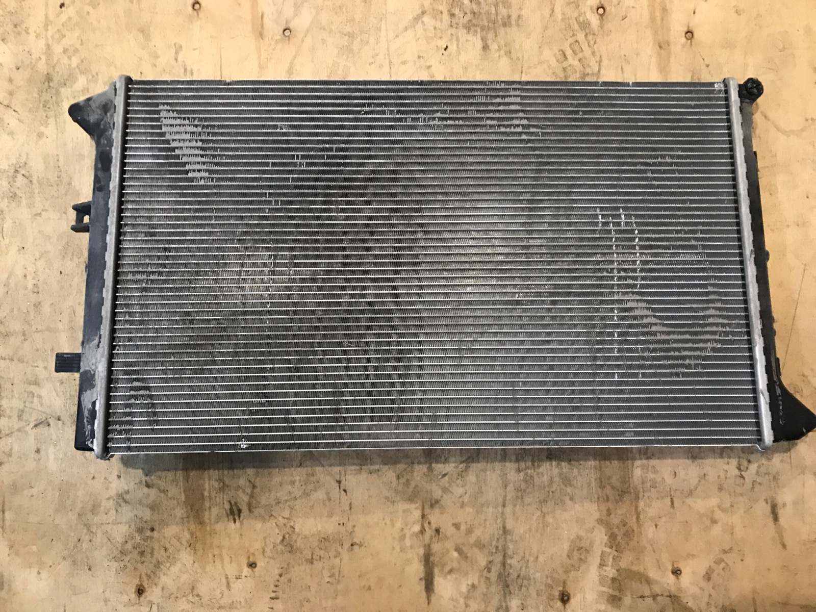 Радиатор дополнительный Changan CS35Plus 2021-2024 1 1301200BQ01 Б/У