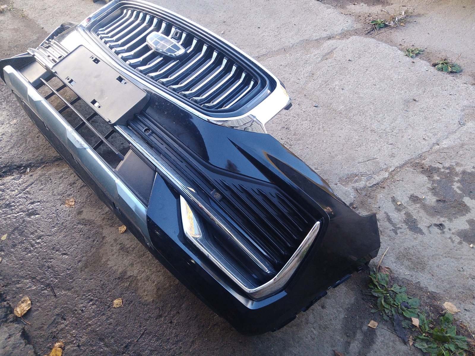 Бампер передний Geely Monjaro 1