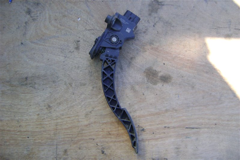 Педаль газа CITROEN C4 2004-2011 LC EP6 Б/У