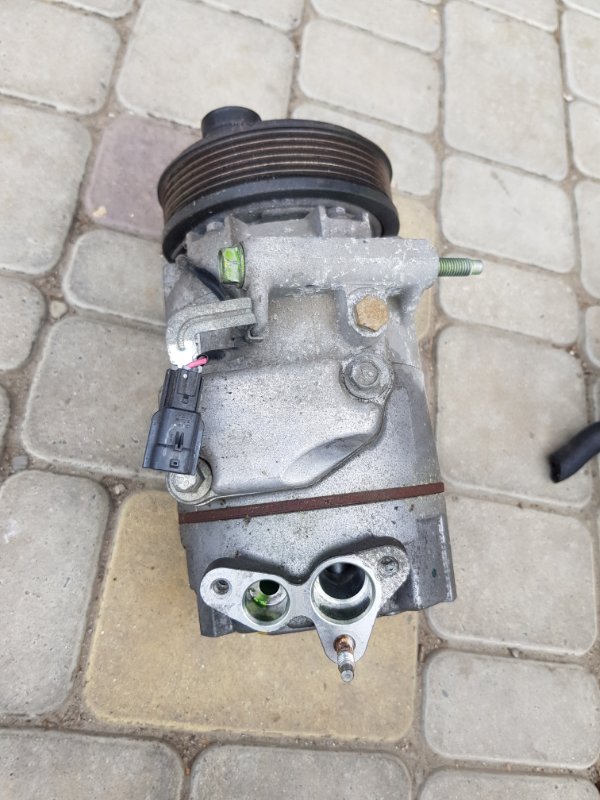 Компрессор кондиционера Nissan Qashqai (J10) J10 MR20DE (б/у)
