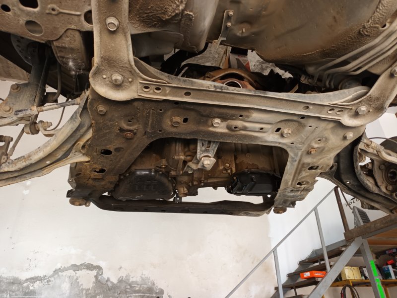 Подрамник двигателя Nissan Qashqai (J10) J10 HR16DE 2012 (б/у)