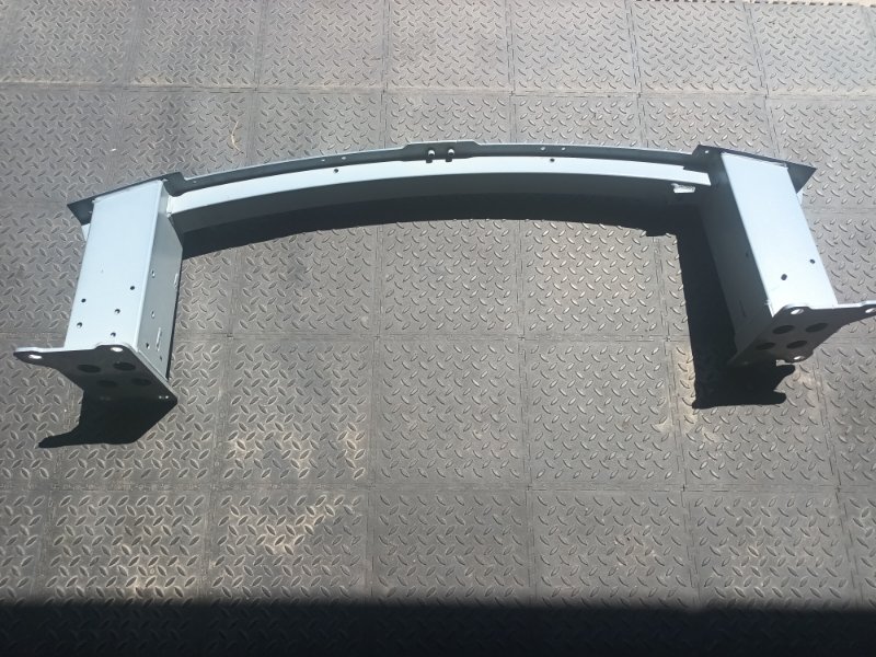 Усилитель бампера передний Geely Tugella 2024 HPBA4 JLH-4G20TDB 5027620800C15 контрактная