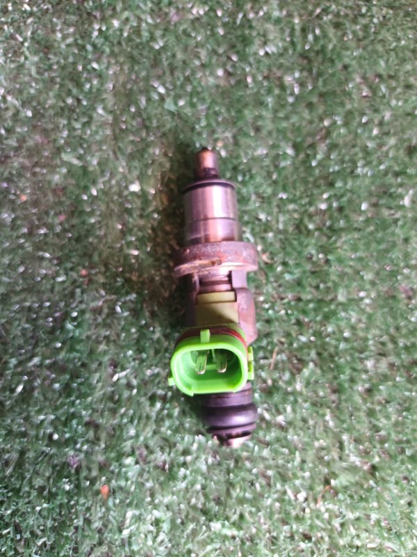 Форсунка инжекторная WISH 2004 ANE10 1AZFSE