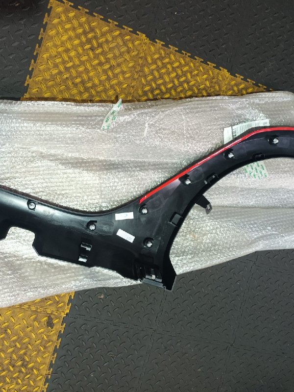 Накладка крыла задняя правая Logan Stepway