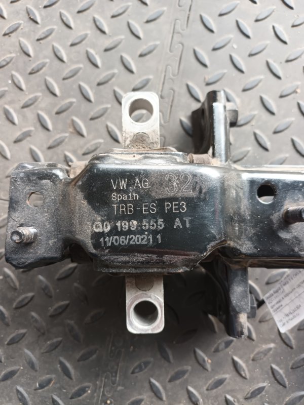 Подушка акпп Rapid 2016 NK6 CZCA