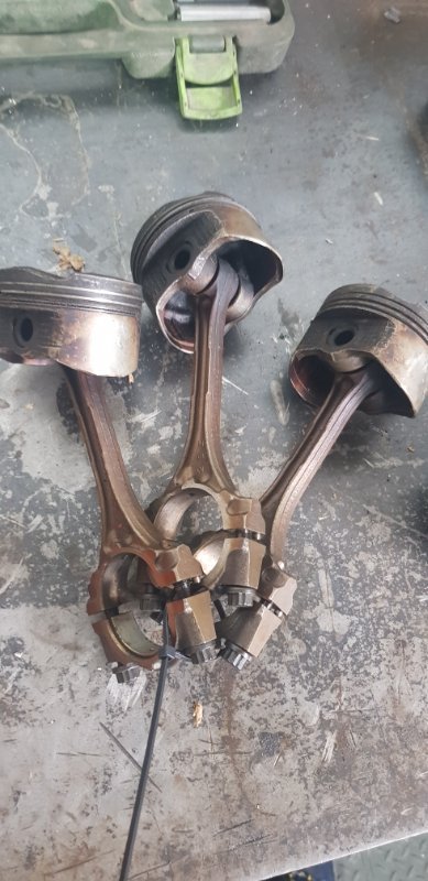 Шатун Toyota COROLLA 2000-2004 NZE121 1NZFE контрактная