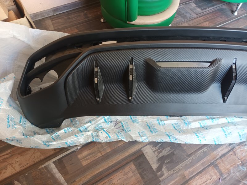 Бампер задний Geely Coolray SX11