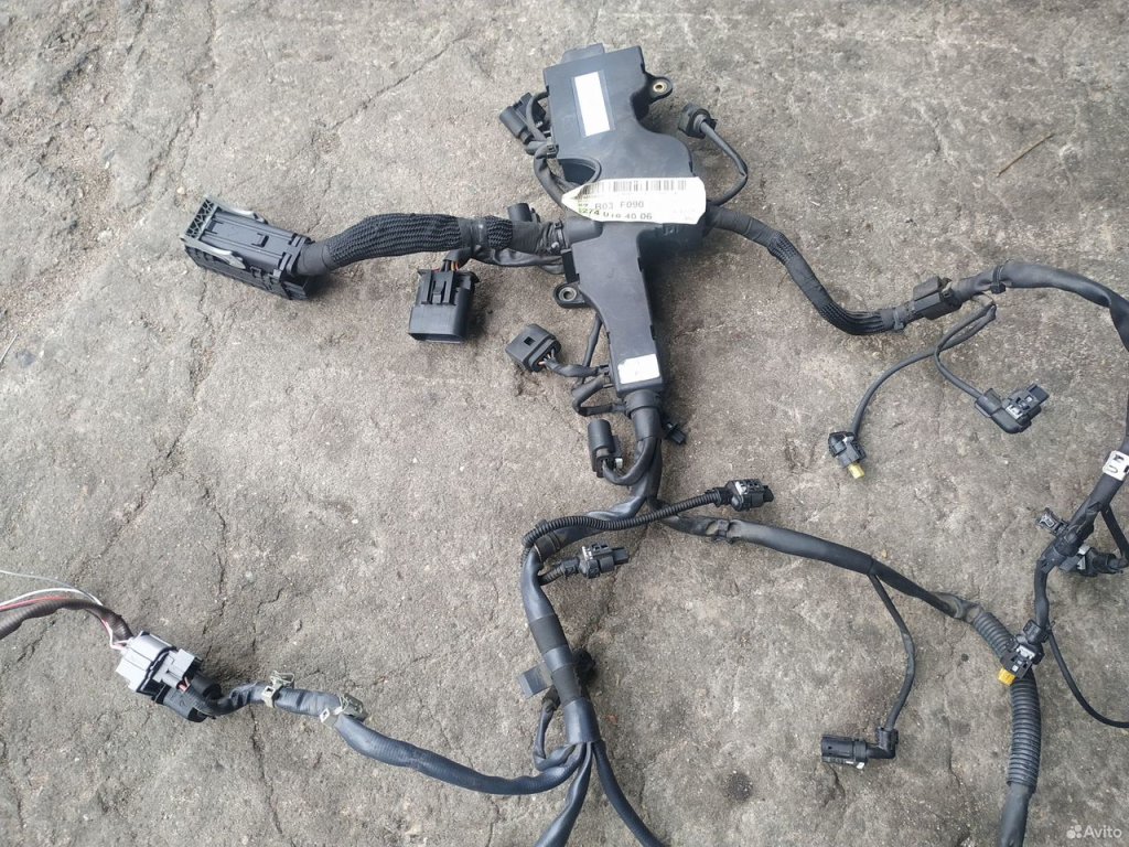 Проводка ДВС Q50 2013-н.в. V37 M274