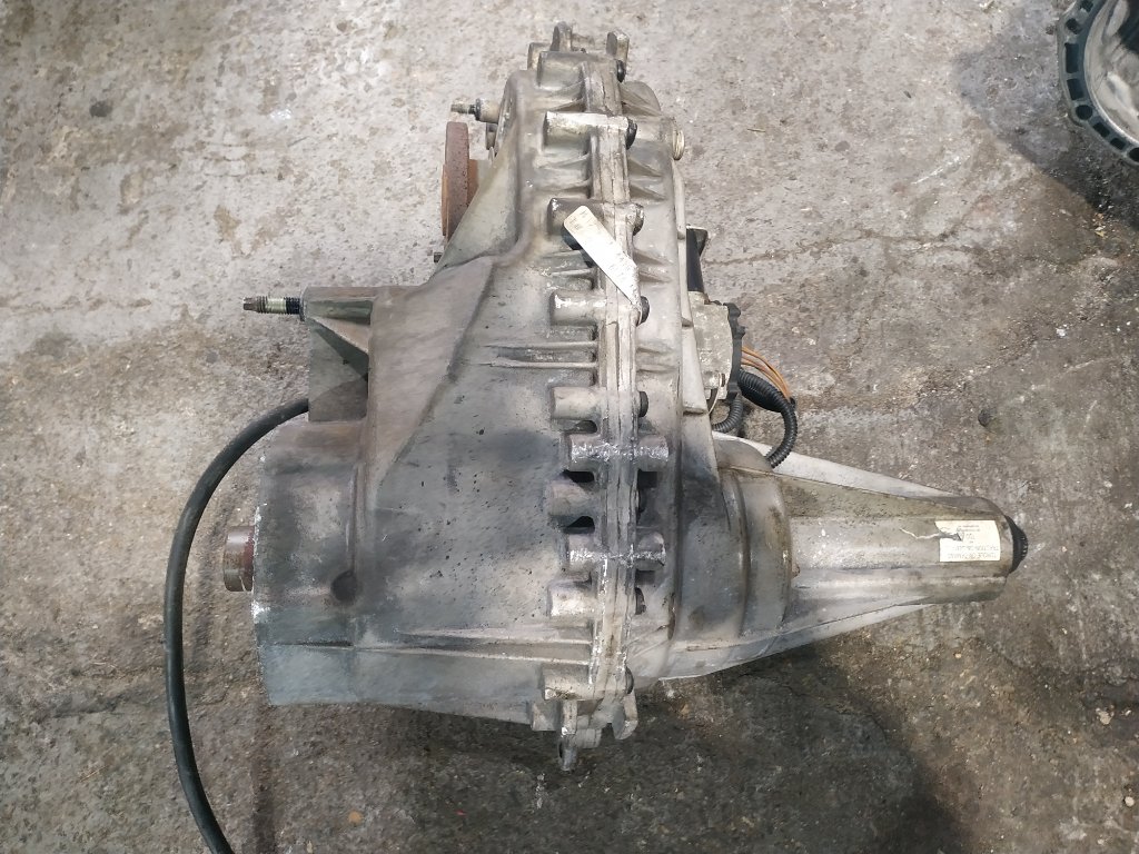 Раздаточная коробка Navigator 2002-2006 U228 TRITON 5.4 Раздаточная коробка Navigator 2002-2006 U228 TRITON 5.4