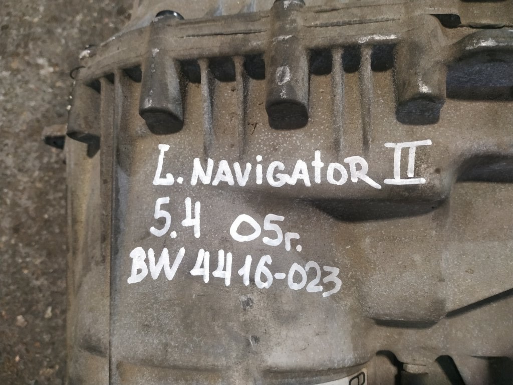Раздаточная коробка Navigator 2002-2006 U228 TRITON 5.4 Раздаточная коробка Navigator 2002-2006 U228 TRITON 5.4