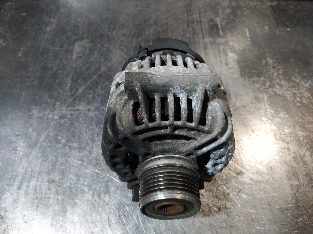 Генератор Renault SCENIC 1996-2003 JA K4M 0124415041 контрактная