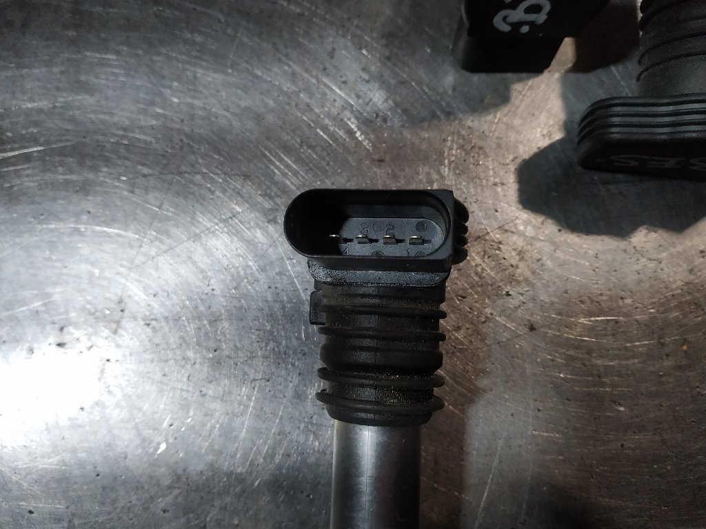 Катушка зажигания A6 allroad 2000-2005 4B BES Катушка зажигания A6 allroad 2000-2005 4B BES