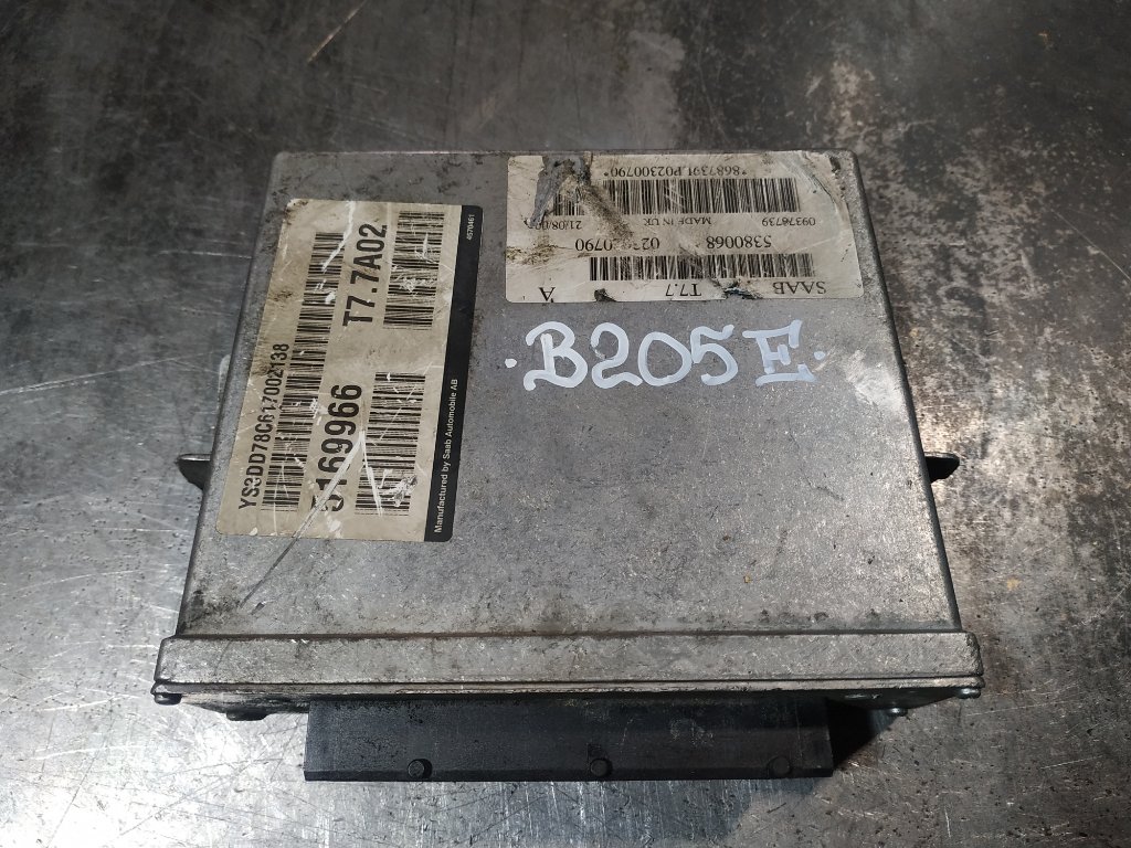 Запчасть блок управления двигателем Saab 9-3 1998-2003 YS3D B205E 5380068 контрактная Блок управления двигателем Saab 9-3 1998-2003 YS3D B205E 5380068 контрактная