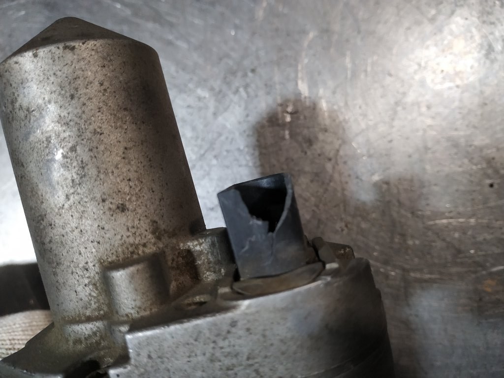 Заслонка дроссельная VECTRA 2002-2008 L35 Z32SE
