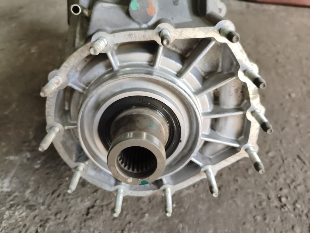 Раздаточная коробка Grand Cherokee 2004-2010 WK EVA Раздаточная коробка Grand Cherokee 2004-2010 WK EVA