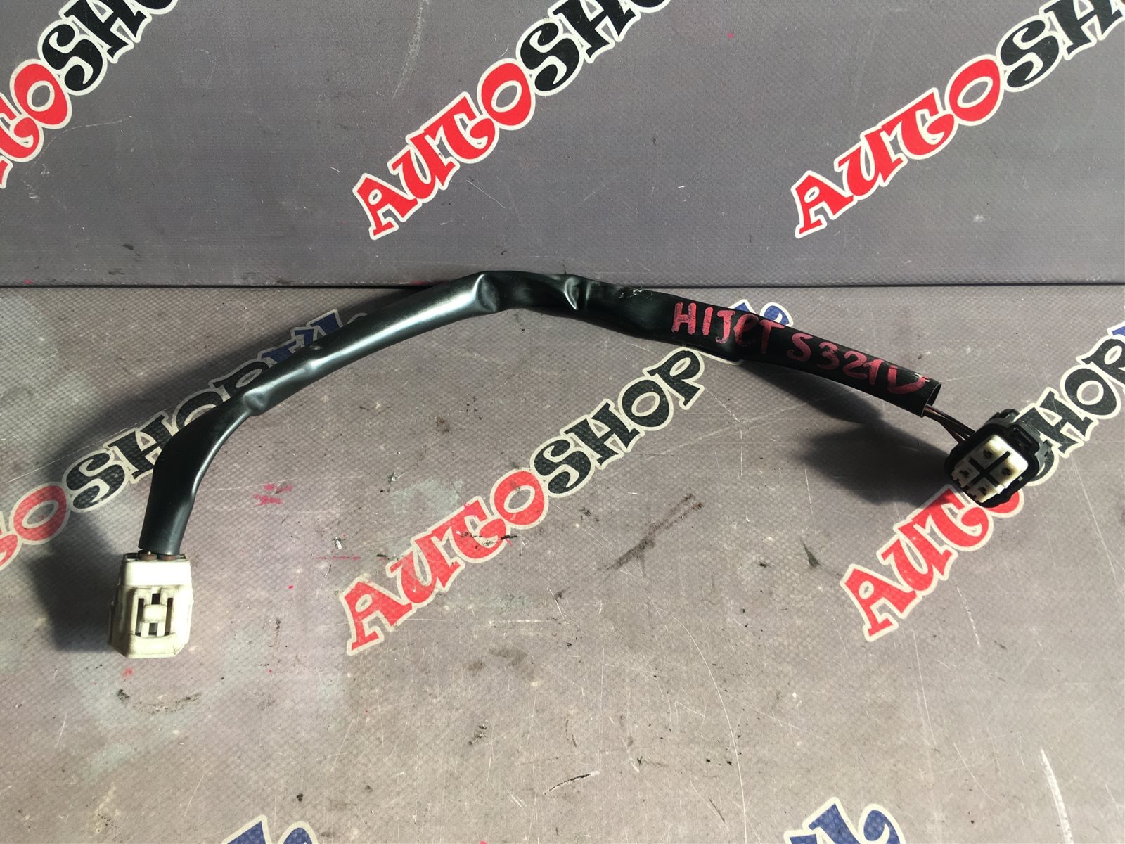 Проводка топливного насоса DAIHATSU HIJET S321V KFVE 82415-B5010 контрактная